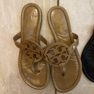 Patent Tory Burch Miller Sandal